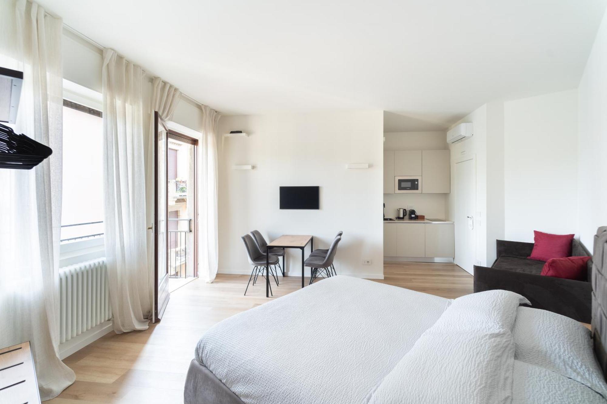 Hotel Rga Bergamo House Esterno foto